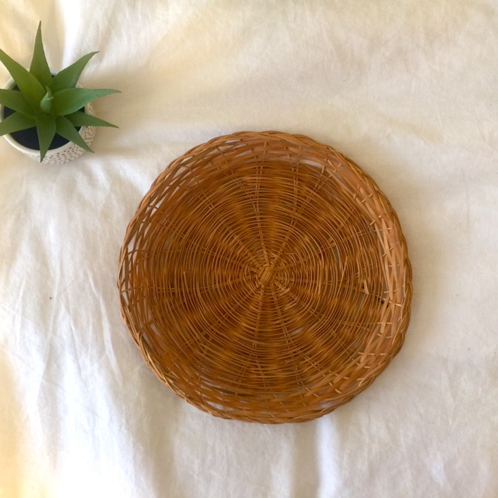 Round basket